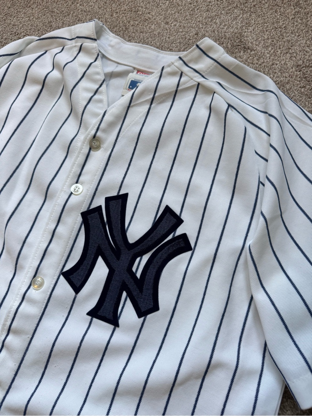 VTG 90’s CCM New York Yankees MLB Baseball Jersey Size Medium
